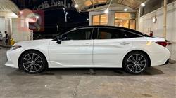 تويوتا أفالون